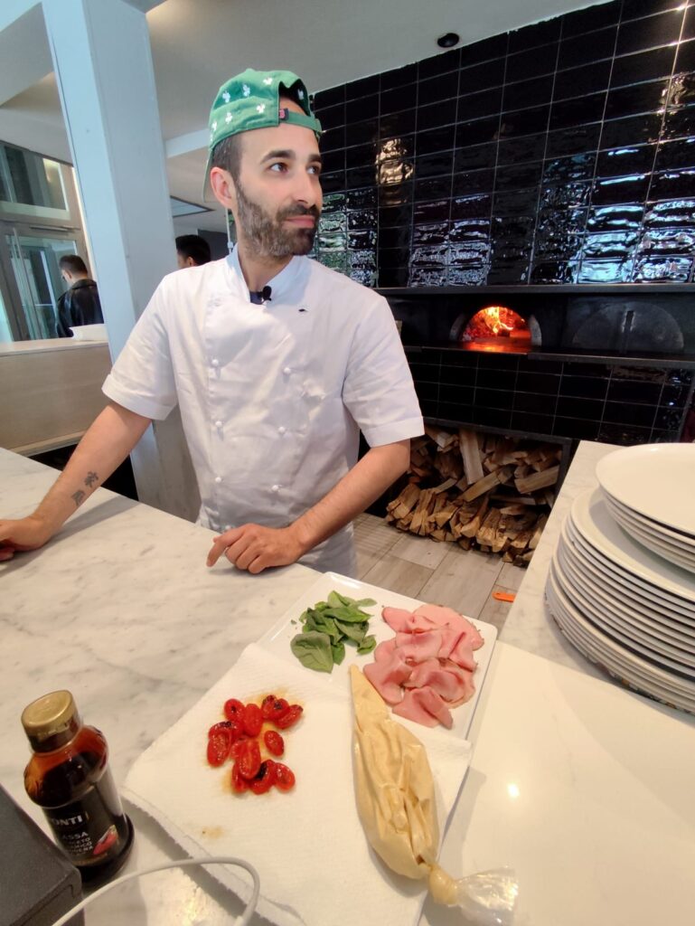 Bruno De Rose_Il Maestro - Pizzaiolo di Acqua & Farina