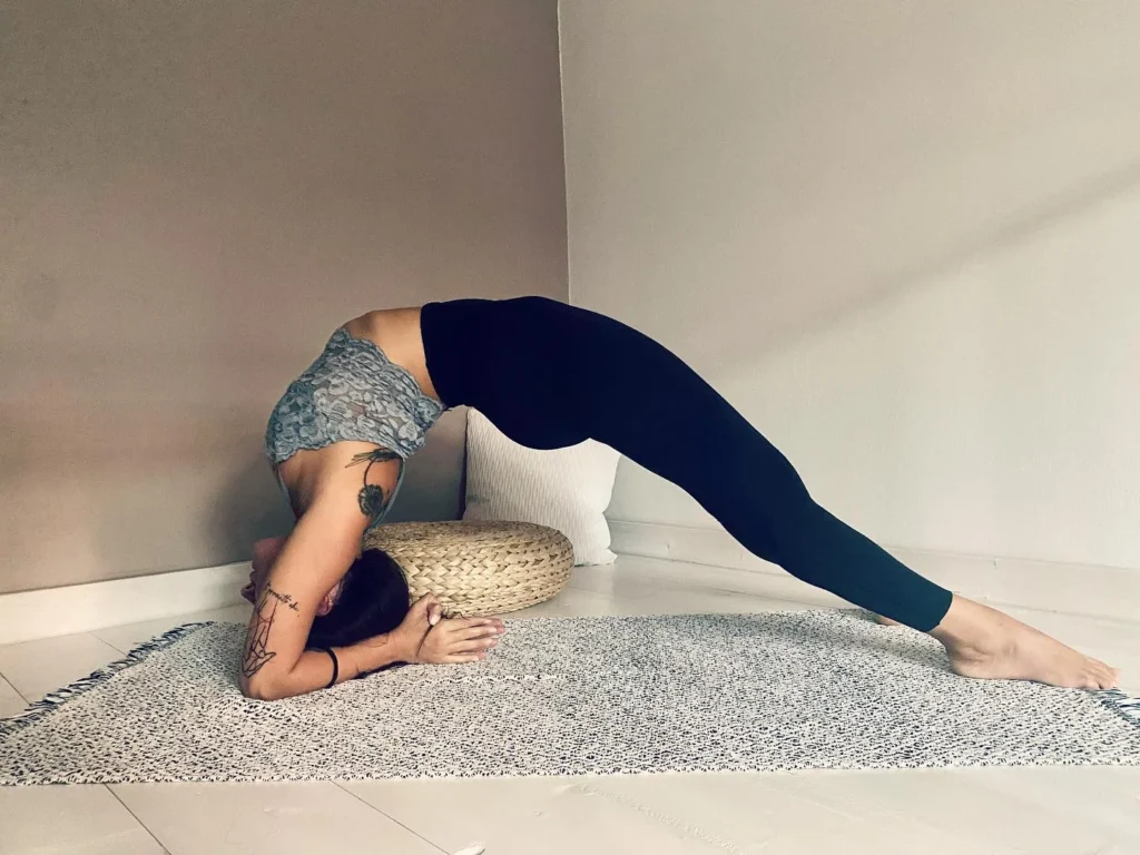 Intervista Mantra Yoga Academy il "Netflix dello Yoga”