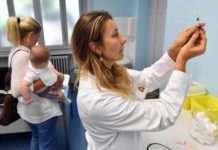 Vaccini: a Milano 40 bimbi non in regola
