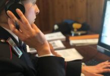 Palpeggia una giovane donna carabiniere a Milano, arrestato