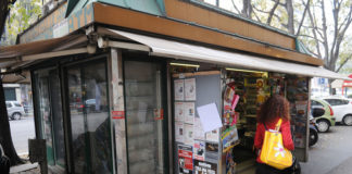 Tinaba fa pagare giornali con smartphone