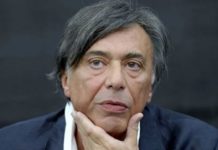 Freccero: la rete ha cambiato la politica, i perchè del successo del M5S e gli errori di Renzi.