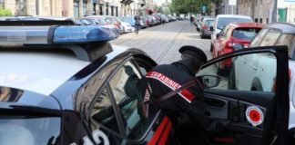 Madre separata tenta di rapire la figlia.