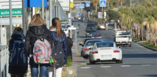 Hanno diffuso video di compagna nuda, denunciati 12 liceali.