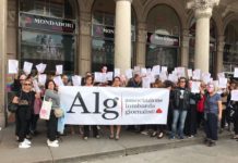 Presidio giornalisti della Mondadori