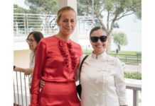 La creazione rossa firmata Angela Bellomo alla rassegna artistica summer art 2018.