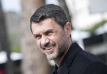 Milan celebra Maldini con 50 foto