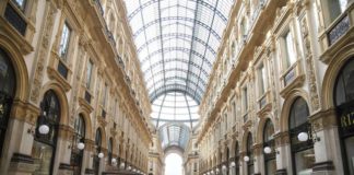 Un milione all’anno per negozio in Galleria