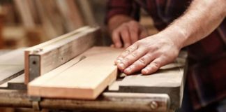 Lavoro, c’è domanda di idraulici ed elettricisti