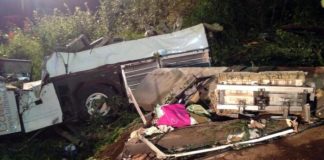 Bus in scarpata, la sentenza, 8 condanne, assolti i vertici di Autostrade, la protesta dei familiari delle vittime.