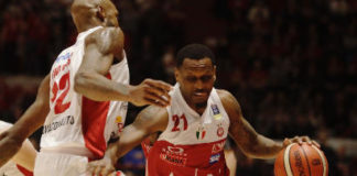 Clamoroso, Ax Olimpia sconfitta a tavolino, schierato Nunnally per una squalifica del 2016 non ancora scontata.