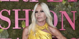Versace tra lusso e grunge