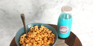 Star Wars Day, Deliveroo lancia il Latte Blu.