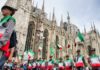 Gli applausi di Milano agli 80mila Alpini in sfilata.