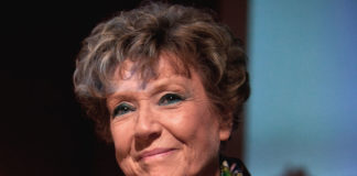 Festival IL TEATRO SULL’ACQUA ARONA 3-8 settembre 2019 Rendere possibile l’inaspettato Direzione artistica Dacia Maraini.