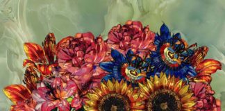 I fiori creati con l’intelligenza artificiale da Bruno Cerboni esposti a Mantova.