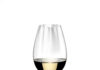 Riedel presenta il nuovo calice Performance Sauvignon Blanc.
