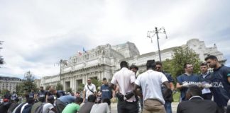 Milano, regole per accoglienza migranti