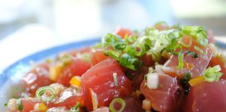 East Market Diner a tutto pokè, dal 4 al 6 luglio le Hawaii sbarcano a Lambrate