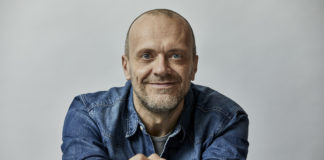 Concerto del Cuore, 29 settembre al Teatro degli Arcimboldi con Max Pezzali ed Arisa tra gli ospiti, via alle prevendite.