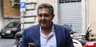 Forza Italia, Toti escluso dal coordinamento e lascia. Anche Carfagna esclusa.