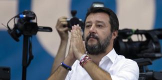Lega, show di Salvini a Pontida.