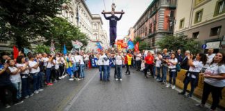 Sciopero: oggi i metalmeccanici di Fim, Fiom, Uilm si sono fermati per due ore per il rilancio dell’industria.