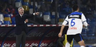 Atalanta, pari a Napoli tra le polemiche.