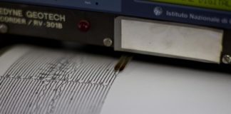 Terremoto, scossa magnitudo 4.4 tra L’Aquila e Frosinone, avvertita anche a Roma e Napoli.