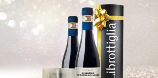 Il perfetto regalo di Natale: edizione speciale Librottiglia