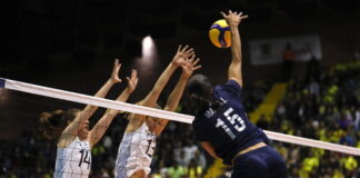 Meningite, due partite di pallavolo assegnate a tavolino, gli avversari non si presentano.