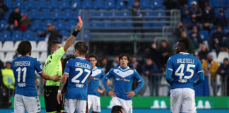 Pari tra Brescia e Cagliari, Balotelli record, in 7 minuti rimedia 2 ammonizioni e viene espulso, salterà il Milan.