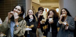 Anche a Milano il McDonald’s McCrunchy Bread con Nutella.