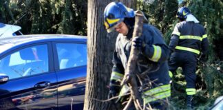 Lombardia sferzata dal vento, raffiche con punte di velocità a 140 km/h.