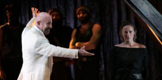Antigone di Sofocle da giovedì 20 al Teatro Carcano.