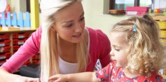 Coronavirus, dopo l’impennata iniziale dovuta alla chiusura delle scuole, con #iorestoacasa cala la richiesta di baby sitter.