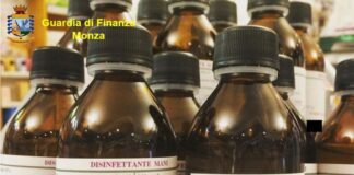 Disinfettante fai da te venduto in nero, 2 farmacisti brianzoli denunciati da GdF.