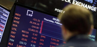 Borse, apertura in rialzo, sale petrolio, cala spread.