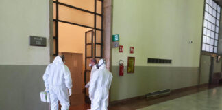 Fase 2, riapre il Tribunale, lunghe code agli ingressi.