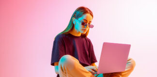 Instapoeti, manifesto del romanticismo pop ai tempi di Instagram.