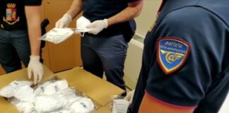 Mascherine non a norma con certificazione falsa, operazione della Polizia postale.