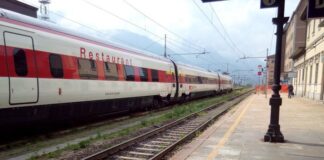 Fase 3, riprendono i collegamenti ferroviari con la Svizzera.