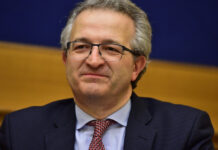 Scuola, webinar lunedì 15.