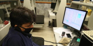 Borsa, Milano apre in rialzo, spread stabile.