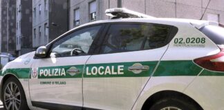 Crolla gru in cantiere Scalo Romana, nessun ferito.