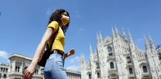 Coronavirus, resta obbligo mascherine all’aperto se non è possibile distanziamento.