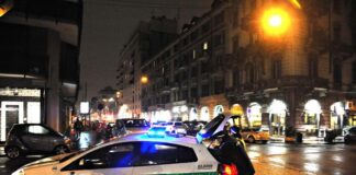 Incidente in motorino, 17enne gravissima, suo coetaneo che guidava il mezzo scappa.