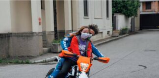 “MAI PAURA onlus” presenta “Moto terapia Take Away” con Vanni Oddera al Museo del Tessile di Busto Arsizio.