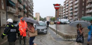 Nubifragio a Milano, esondato il Seveso.