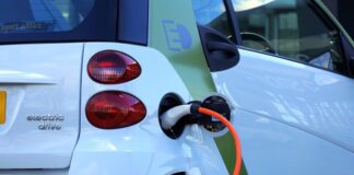 Assicurazione auto elettriche, come cambieranno i rischi da coprire.